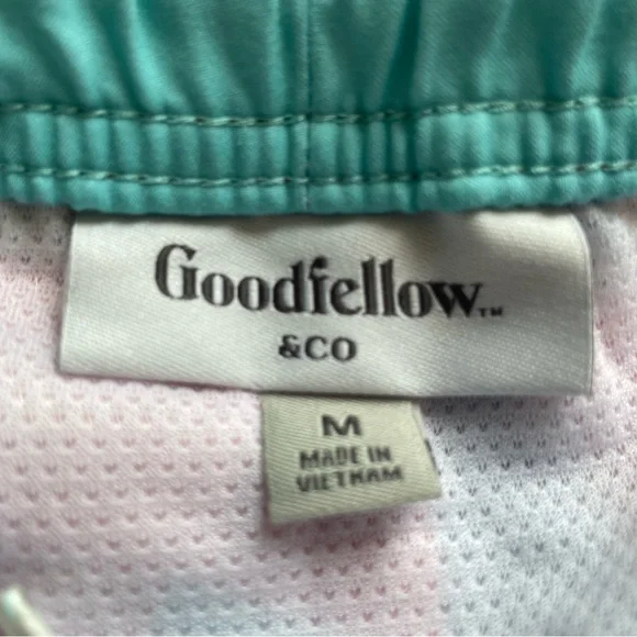 NWT | Goodfellow & Co. | Tropical Floral Swim Shorts | Men Swim Trunks | Medium - Picture 6 of 9